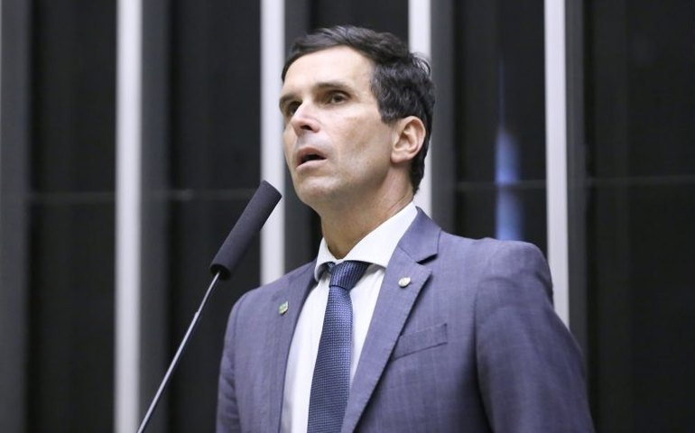 Comissão aprova Política de Atenção Integral às Pessoas com Doenças Reumáticas