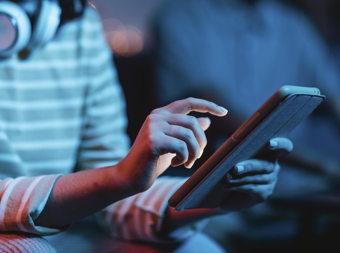 Explosão no consumo de tecnologia amplia desafio da educação digital no Brasil