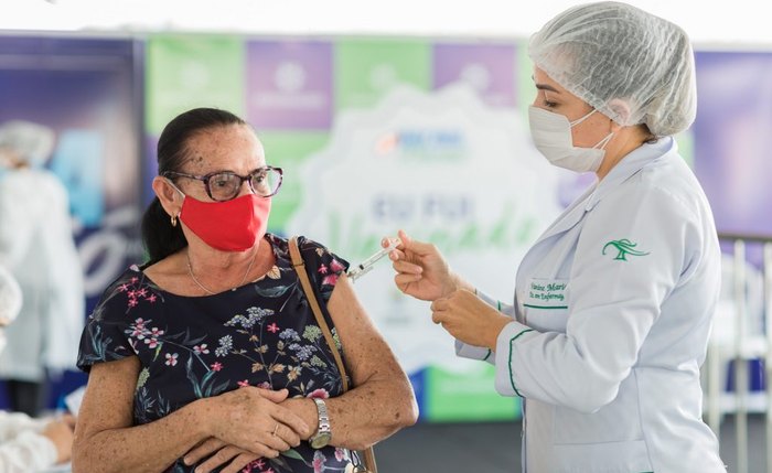 Imunização de pessoas com comorbidades começa neste domingo em Maceió