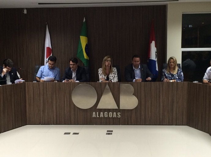 Conselho Seccional da OAB mantém em R$ 600 anuidade para o ano de 2016