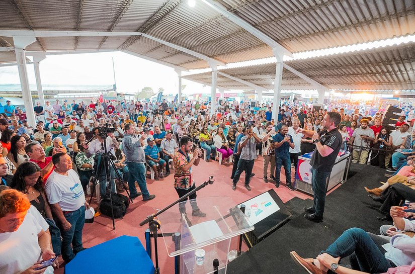 Governador lança Programa Leite do Coração para beneficiar mais de 160 mil estudantes da rede estadual