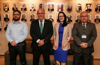 TJAL empossa dois oficiais de justiça