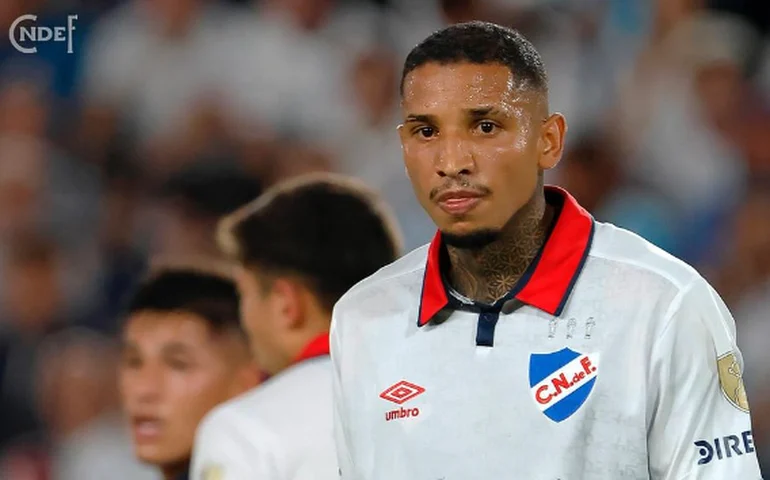 Juan Izquierdo cumpriu promessa de título ao falecido avô 