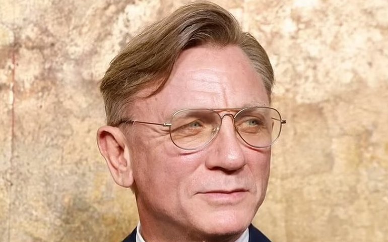 'Dançar com alguém é ideal' para gravar cenas de sexo, diz Daniel Craig no Festival de Veneza