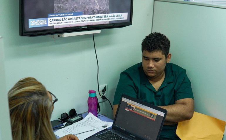 Sine-AL divulga quase mil novas vagas de emprego e 200 delas com contratação imediata