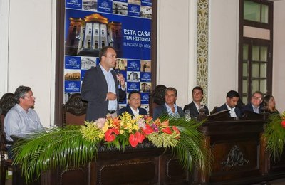 Prefeitura de Maceió reafirma parceria durante evento da Abrasel