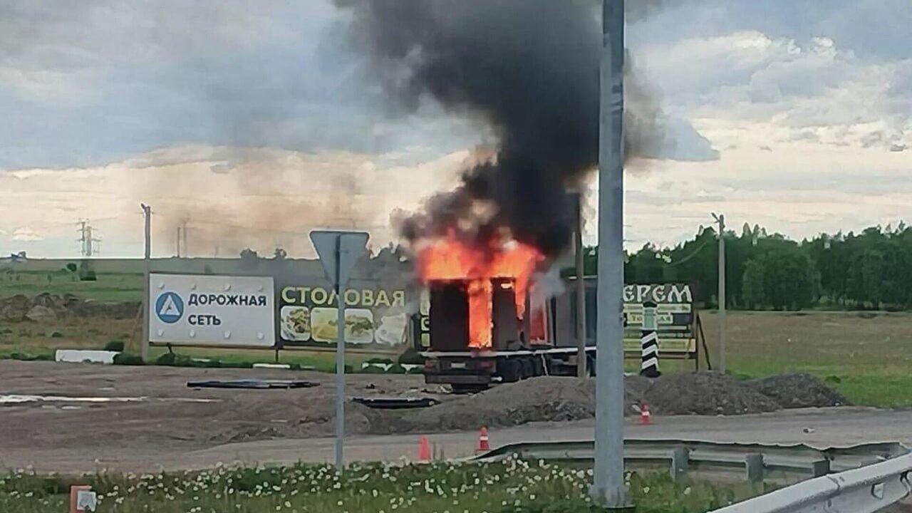 ‍ Ataques de Kiev a aeródromos russos não afetam a superioridade russa no campo de batalha, diz mídia