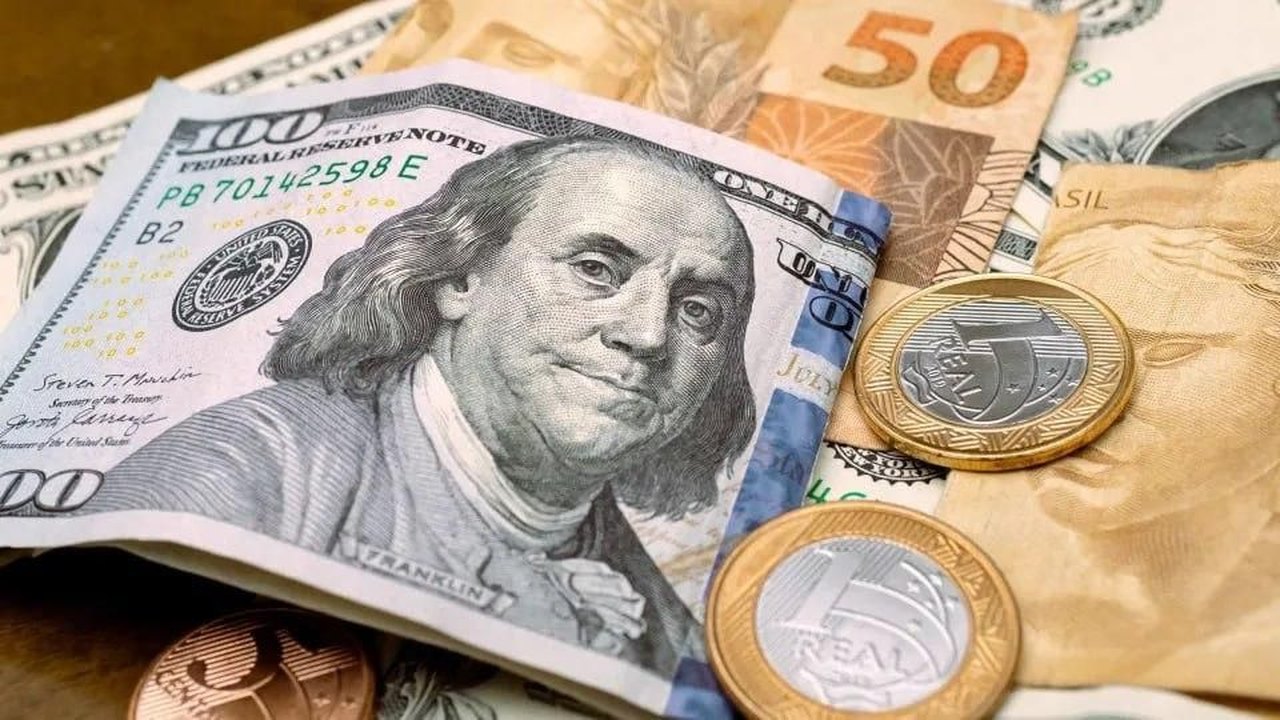 Ibovespa se recupera parcialmente após turbulência com resultado eleitoral