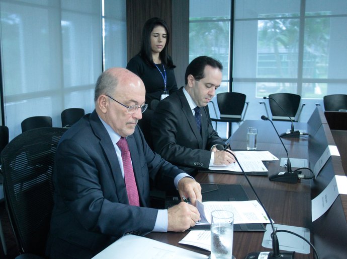TCU e CGU firmam acordo de cooperação técnica para o combate à corrupção