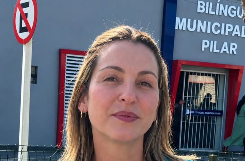 Para além do ensino bilíngue: Thais Canuto cobra infraestrutura e valorização profissional em Pilar