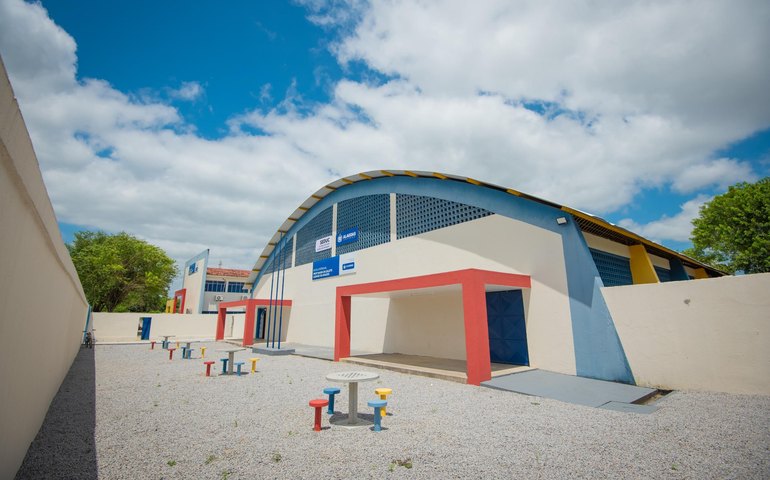 Governo de Alagoas assina ordem de serviço para construção de ginásio poliesportivo em Palestina nesta quarta