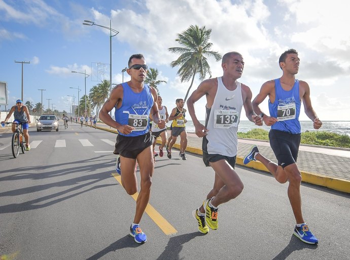 Competidores se preparam para retorno da Meia Maratona Coop