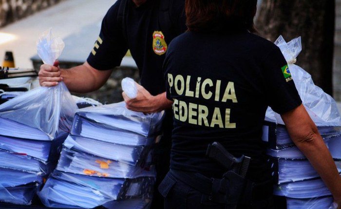 PF investiga suspeitas de corrupção