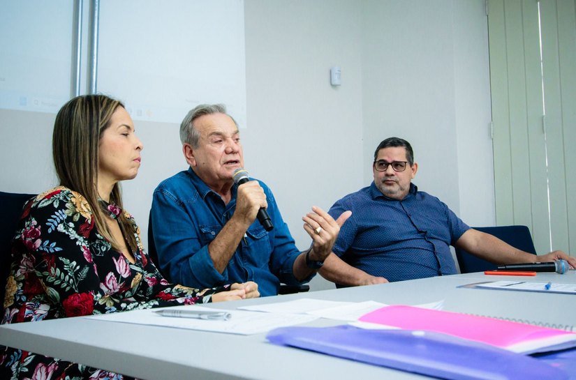Ciro Gomes ministra palestra em evento promovido pela Vice-Governadoria
