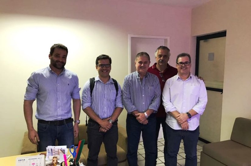SMTT faz estudo técnico para melhorar sinalização semafórica em Maceió