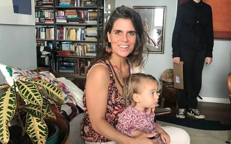 Filha de Ana Maria Braga agradece à mãe por construção de casa sustentável