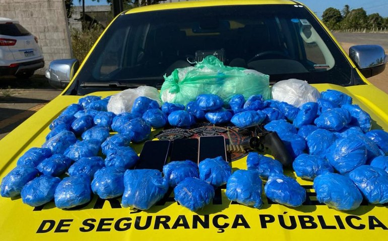 Em uma semana PM apreende 14 armas de fogo e 9 kg de drogas