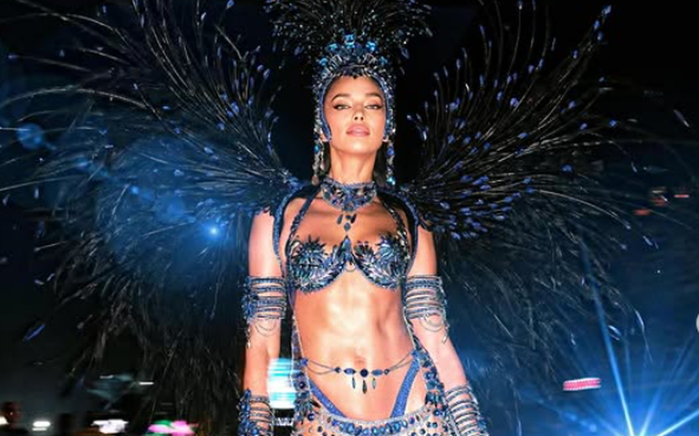 Ex de Cristiano Ronaldo e Tom Brady, Irina Shayk estreia no carnaval do Rio e compartilha fotos