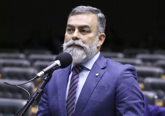 Comissão aprova criação de cartão para acompanhar saúde bucal infantil