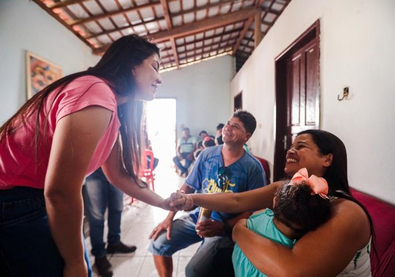 Rolê da Gabi: Pré-candidata a Deputada Estadual, visita diversas regiões conhecendo as necessidades da população