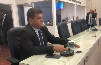 Vereador Aldo Loureiro solicita através de indicações melhorias para o bairro do Antares  