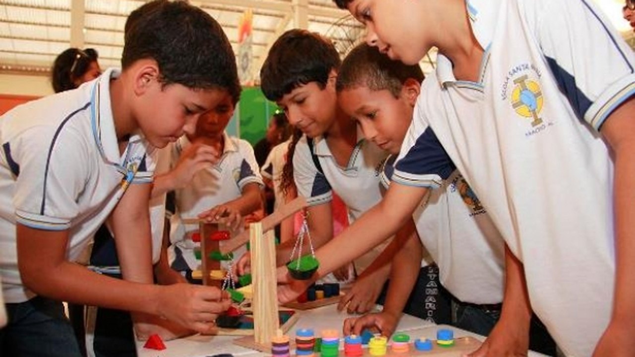 Escolas da rede estadual desenvolvem projetos criativos de incentivo à leitura
