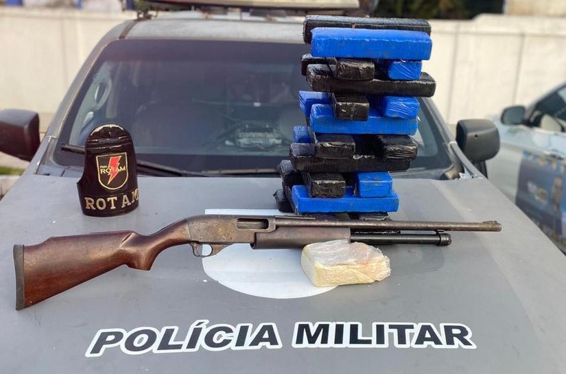 PM-AL apreende 24 armas e mais de 23 kg e meio de drogas em uma semana
