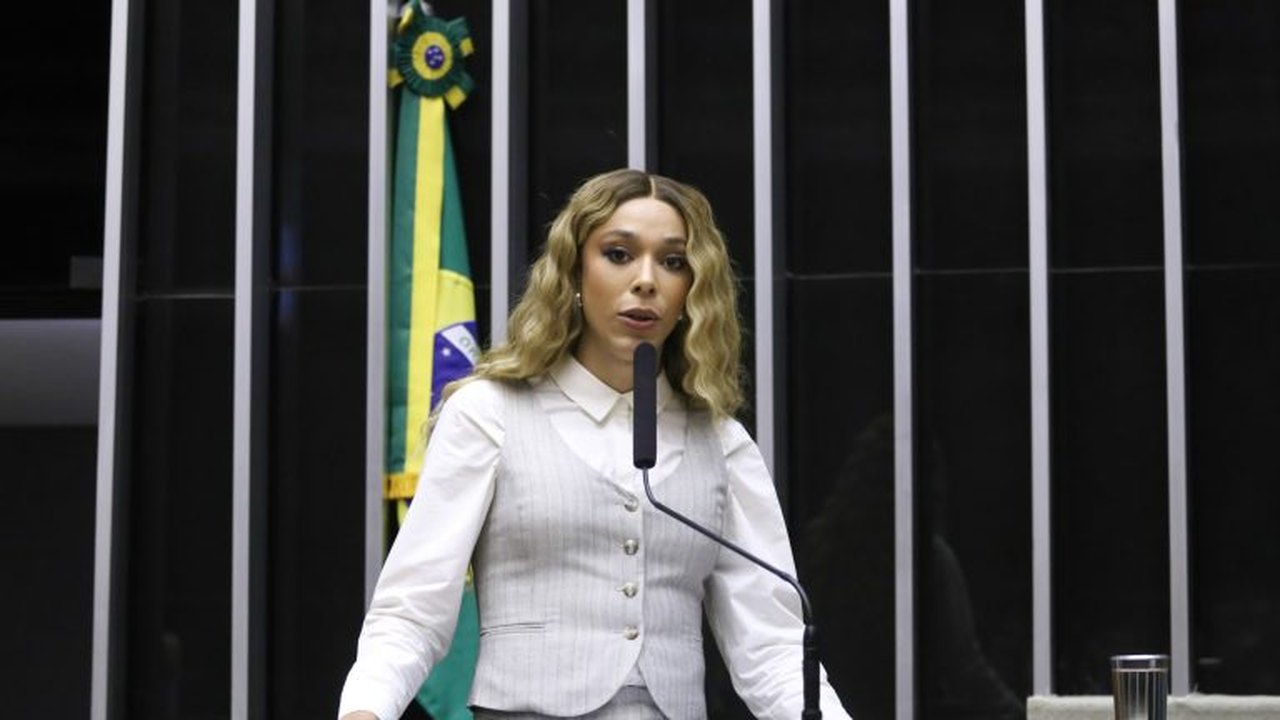 Violência de gênero na mira: Ação do Ministério Público busca punir autores de discurso de ódio no 'Caso Érika Hilton'