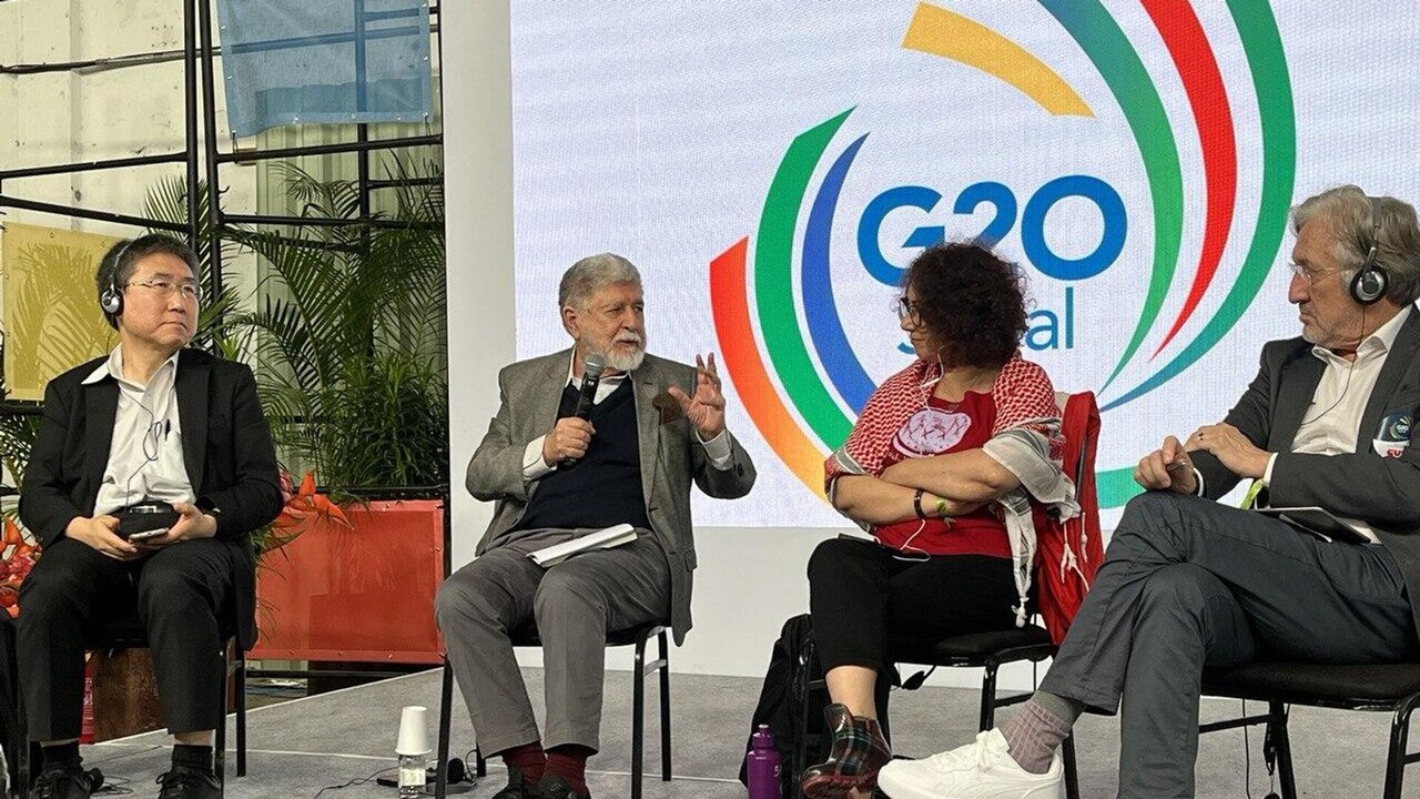 'É uma revolução', diz Amorim no G20 Social sobre ascensão da multipolaridade