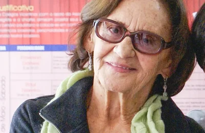 Nas redes sociais, amigos homenageiam trajetória de Laura Cardoso
