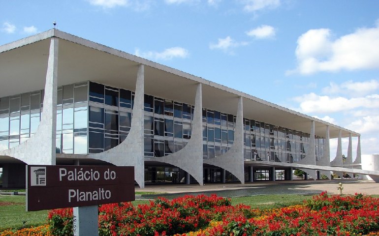 Casa Civil terá controle de programas sociais e Econômicos