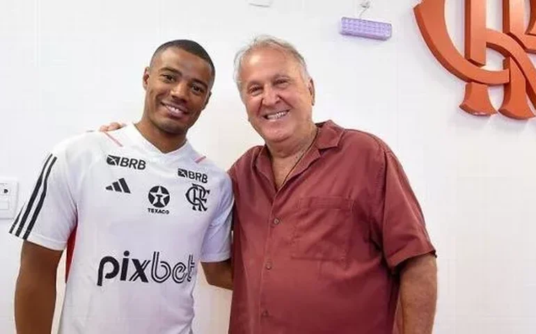 De La Cruz se diz inspirado por encontro com Zico no Flamengo: 'Me dá muita gana'