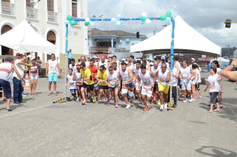 Corrida de Rua em homenagem à Nossa Senhora do Ó reúne dezenas de miguelenses