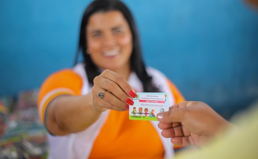 Alagoas reduz extrema pobreza, em primeiro ano de Paulo Dantas