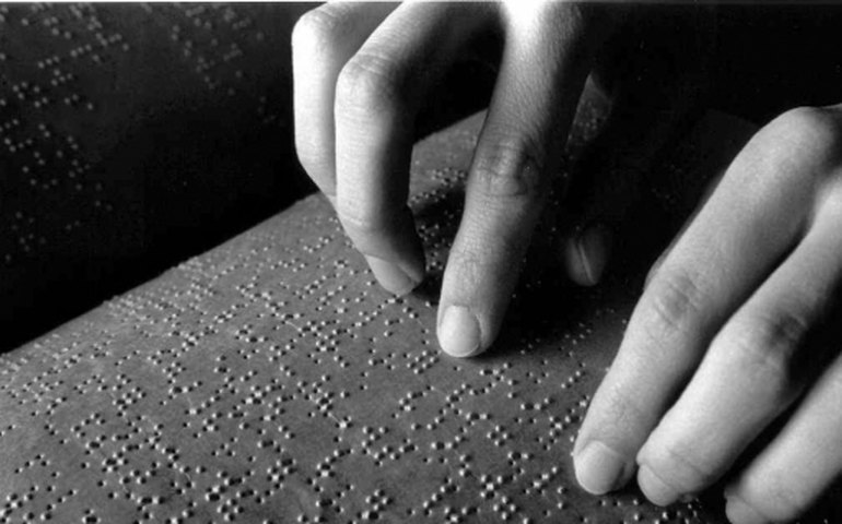 Mais de 250 mil brasileiros têm alguma deficiência visual