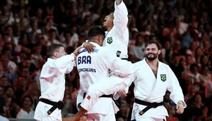 Brasil_conquista_medalha_de_bronze_em_equipe_5da39cb450 / Foto: Foto: Miriam Jeske/COB