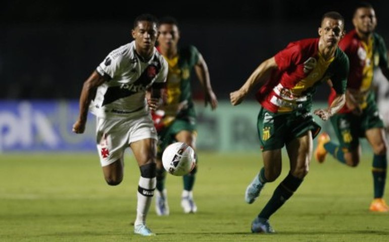 Vasco busca virada, mas cede empate ao Sampaio Corrêa em jogo de 6 gols no Campeonato Carioca