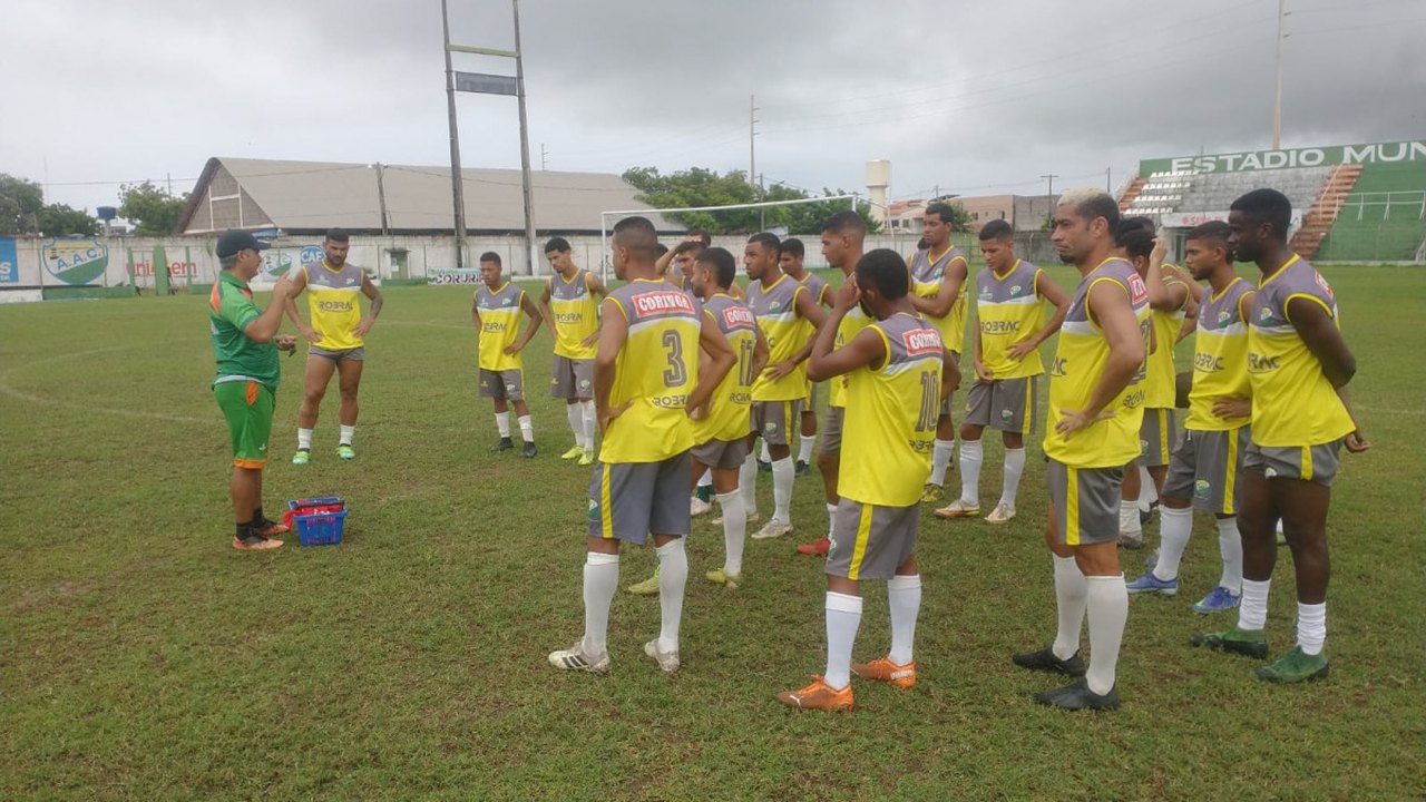 Classificado para a final do Alagoano Série B, elenco do Coruripe segue trabalhado com foco no primeiro jogo