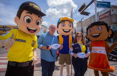 SMTT Arapiraca promove blitz educativa com participação do Detran/AL