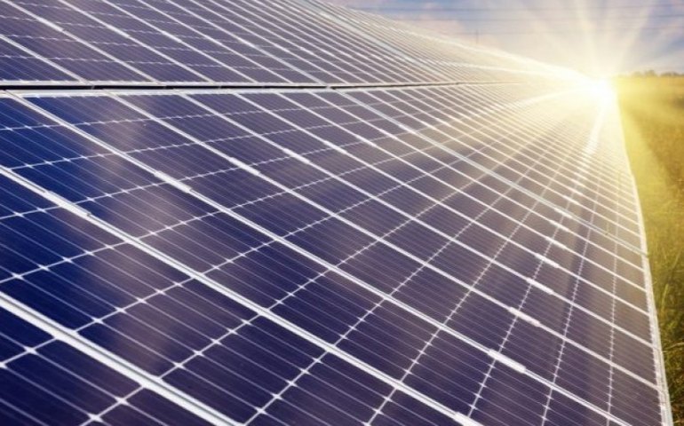 Empresas apostam em energia renovável