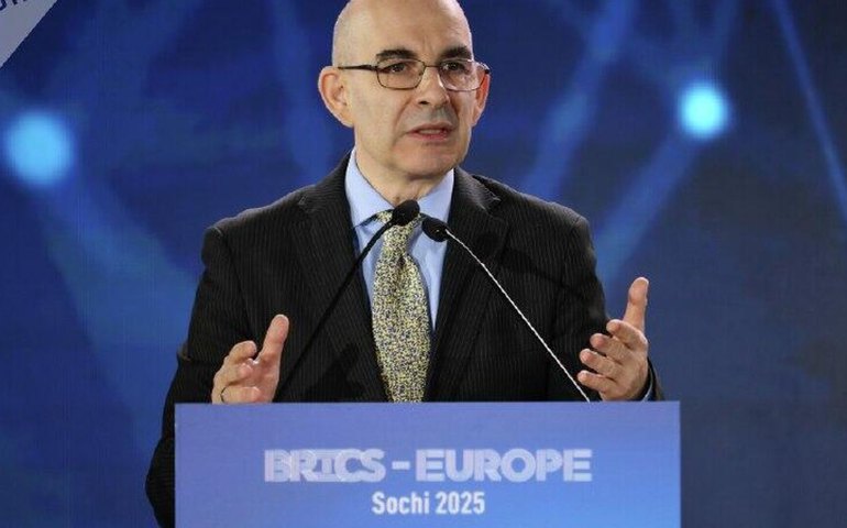 Rússia é exemplo para muitos países e França pode ser a primeira da Europa a entrar no BRICS, afirma Pierre de Gaulle