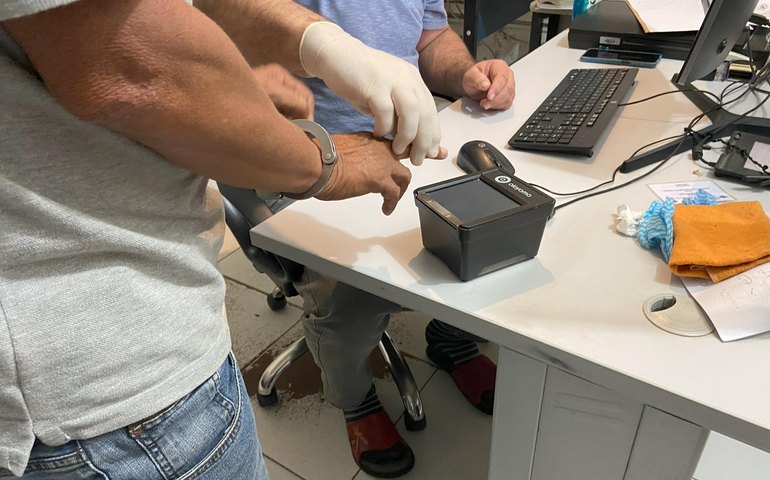 Polícia Penal prende homem por falsidade ideológica
