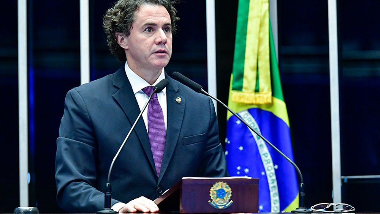 Veneziano: recursos para pagar piso de enfermeiros são insuficientes