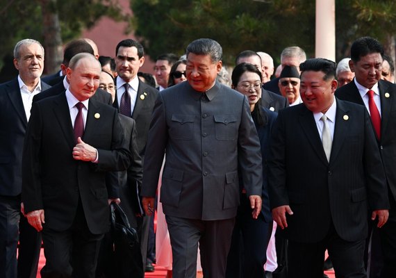 Encontro histórico: jornal avalia presença de Vladimir Putin, Xi Jinping e Kim Jong-Un em Pequim