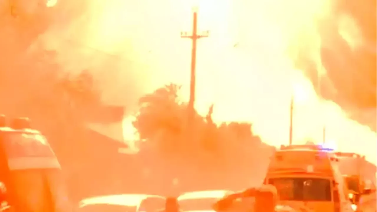 Um morre e mais de 30 ficam feridos em sequência de explosões em posto de combustível