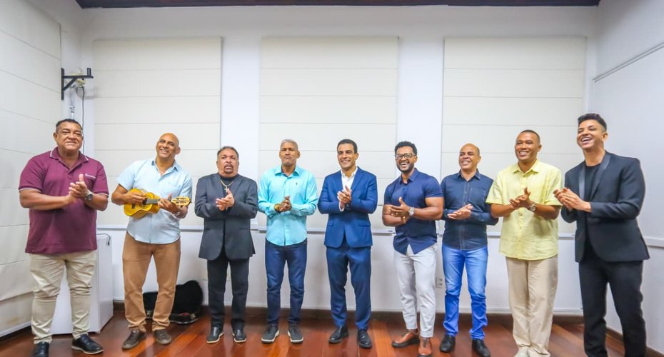 Câmara de Maceió faz reconhecimento a integrantes do grupo Boca de Forno