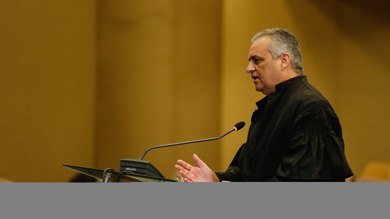 Alfredo Gaspar agradece moção honrosa em discurso no pleno do TJ/AL