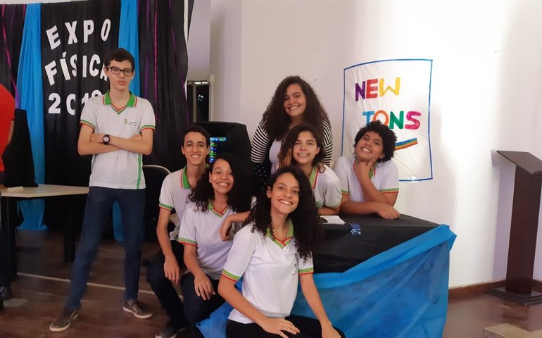 Experimentos de Ondas e Óptica são apresentados na ExpoFísica 2019 no Ifal Palmeira