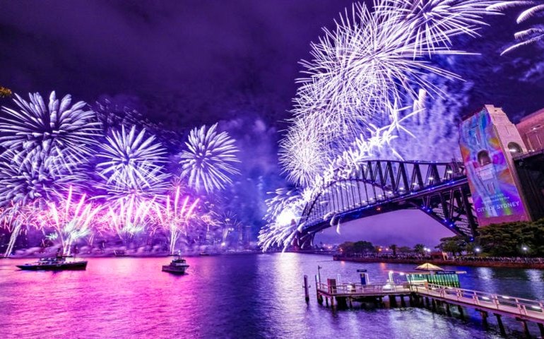 Já é Ano Novo na Nova Zelândia, Austrália se prepara para 2024; veja vídeo