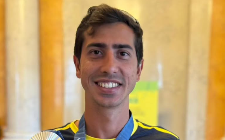 Caio Bonfim brilha no Japão e bate recorde brasileiro nos 20 km de marcha atlética